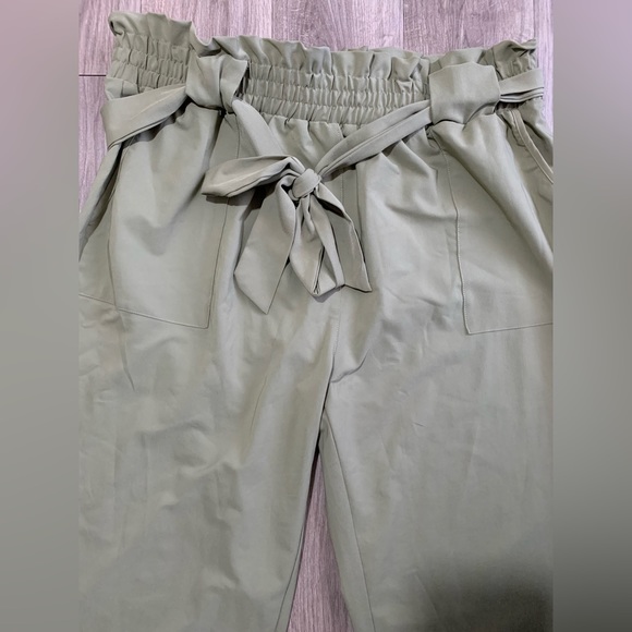 Paper Bag Wide-Leg Trousers, Green, 22W - Picture 3 of 4